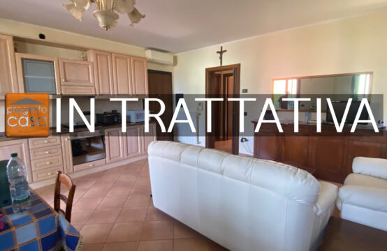 Rif: L2085 Appartamento con due camere e giardino privato.