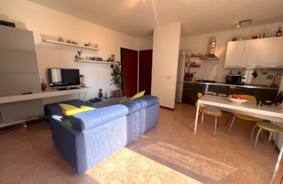 BILOCALE CON GARAGE &#8211; RIF. A699