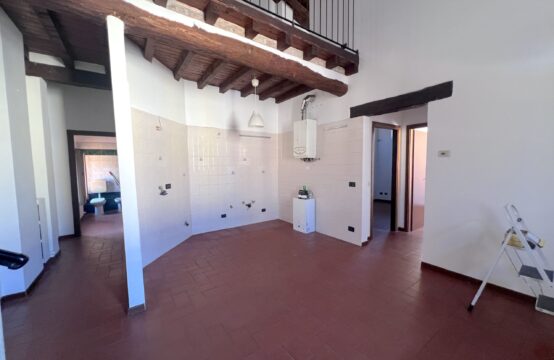 APPARTAMENTO CON DUE CAMERE IN ZONA CENTRALE &#8211; RIF. A709