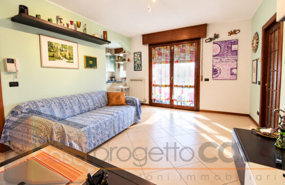 RIF. A716 &#8211; APPARTAMENTO CON DUE CAMERE MATRIMONIALI E DUE BAGNI