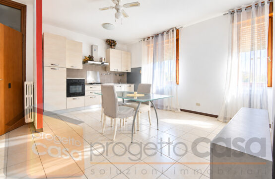 BILOCALE SENZA SPESE CONDOMINIALI CON GARAGE &#8211; RIF. A728